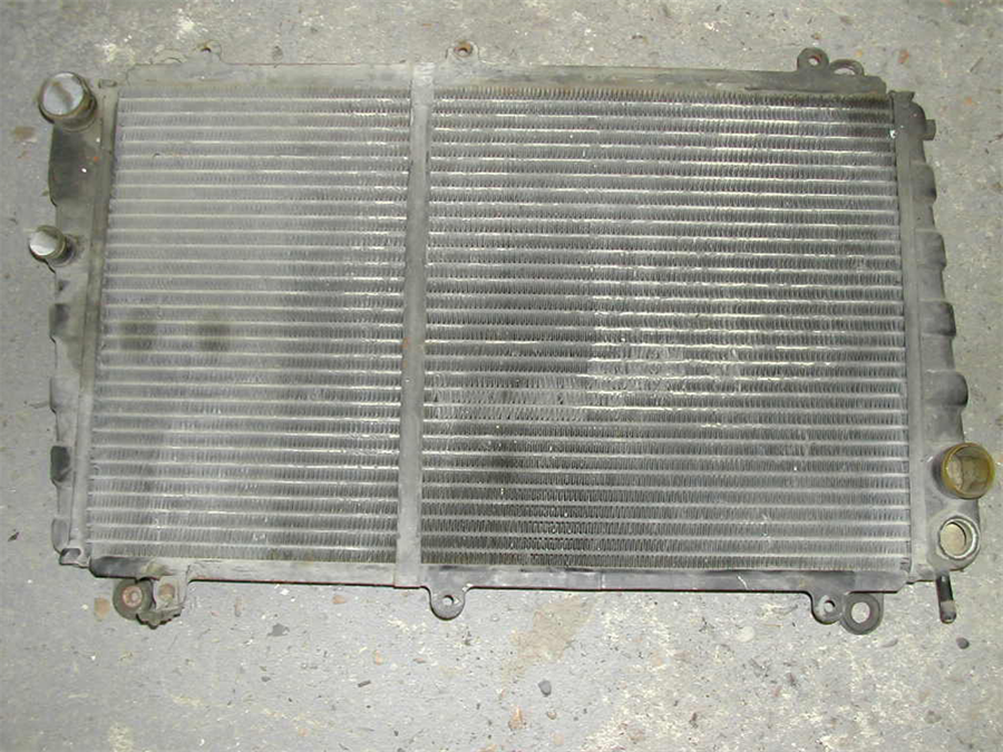 Radiateur eau Porsche 924
